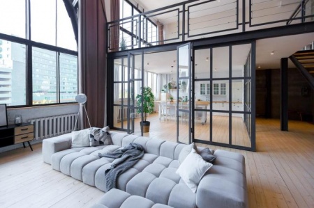 Embellissez votre int&eacute;rieur avec une verri&egrave;re sur mesure &agrave; Lagord